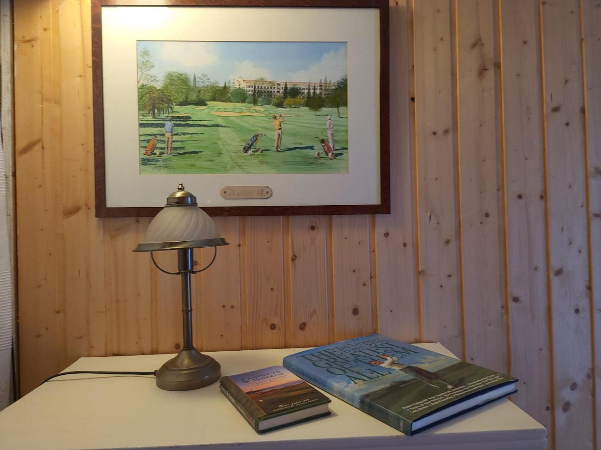 トローサ Lilla Huset Med Stor Traedgardstomt Naera Golf Och Havヴィラ エクステリア 写真